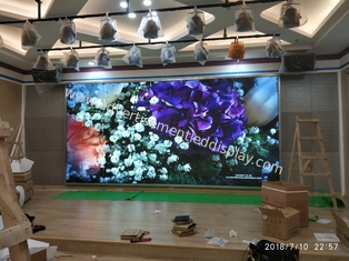 Ac110v 220v बाहरी डिजिटल विज्ञापन स्क्रीन इनडोर OEM Odm 1920hz